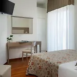 Rondinella E Viola Hotel