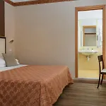 Rondinella E Viola Otel