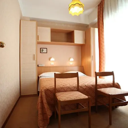 Rondinella E Viola 3*