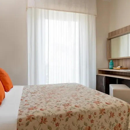 Otel Rondinella E Viola