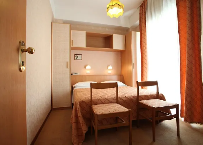 Rondinella E Viola 3*